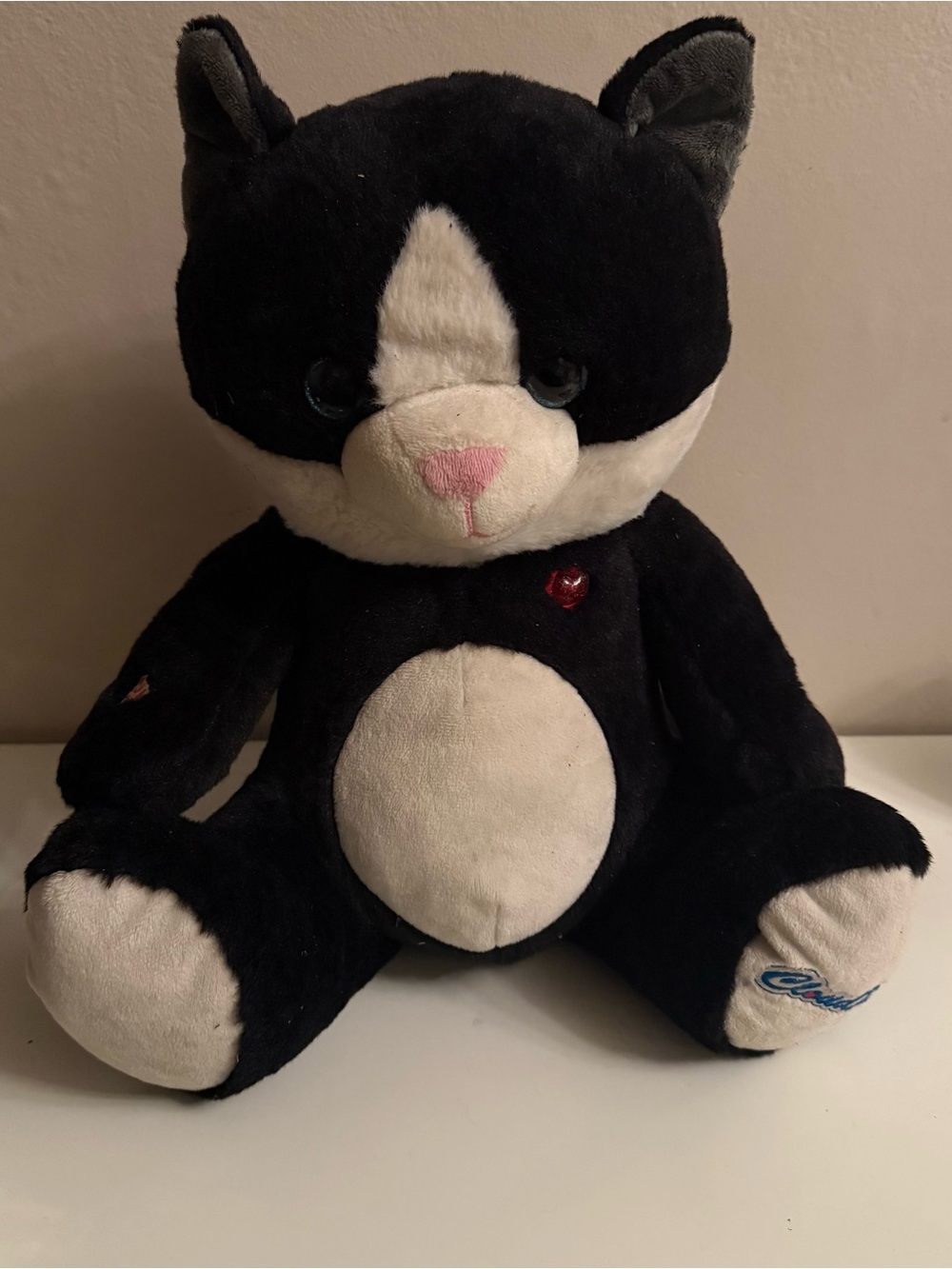 Jay Play Black and White Plush Cat Stuffed Animal - Soft Cuddly Toy